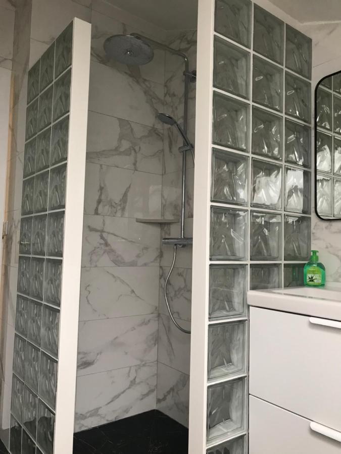 Aparisappart Pantin Bagian luar foto